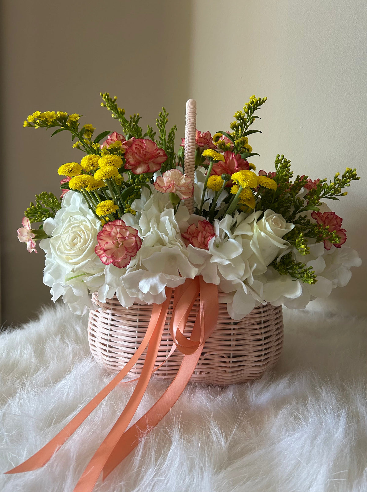 58Flowers atelier studio — hand-tied bouquet workspace