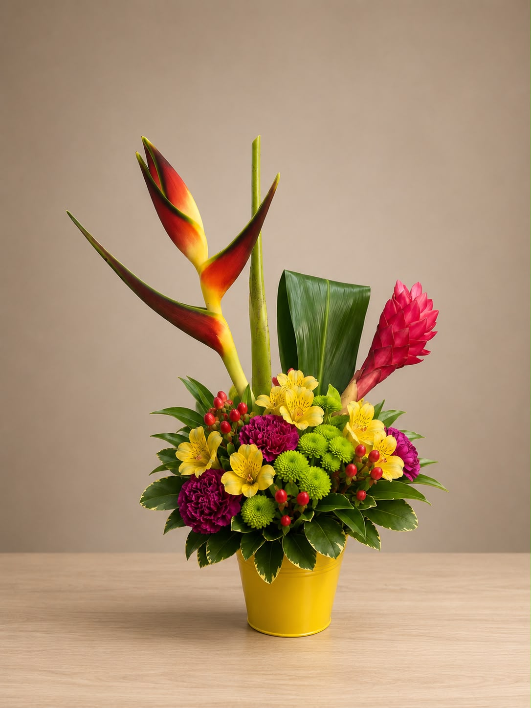 58Flowers hand-tied arrangement detail